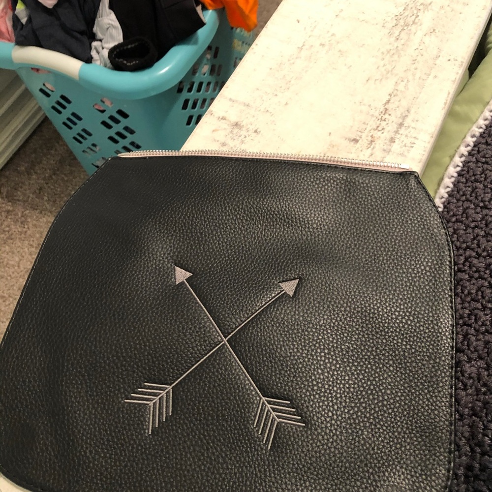 Thirty One Studio Flap - Picture 4 of 5
